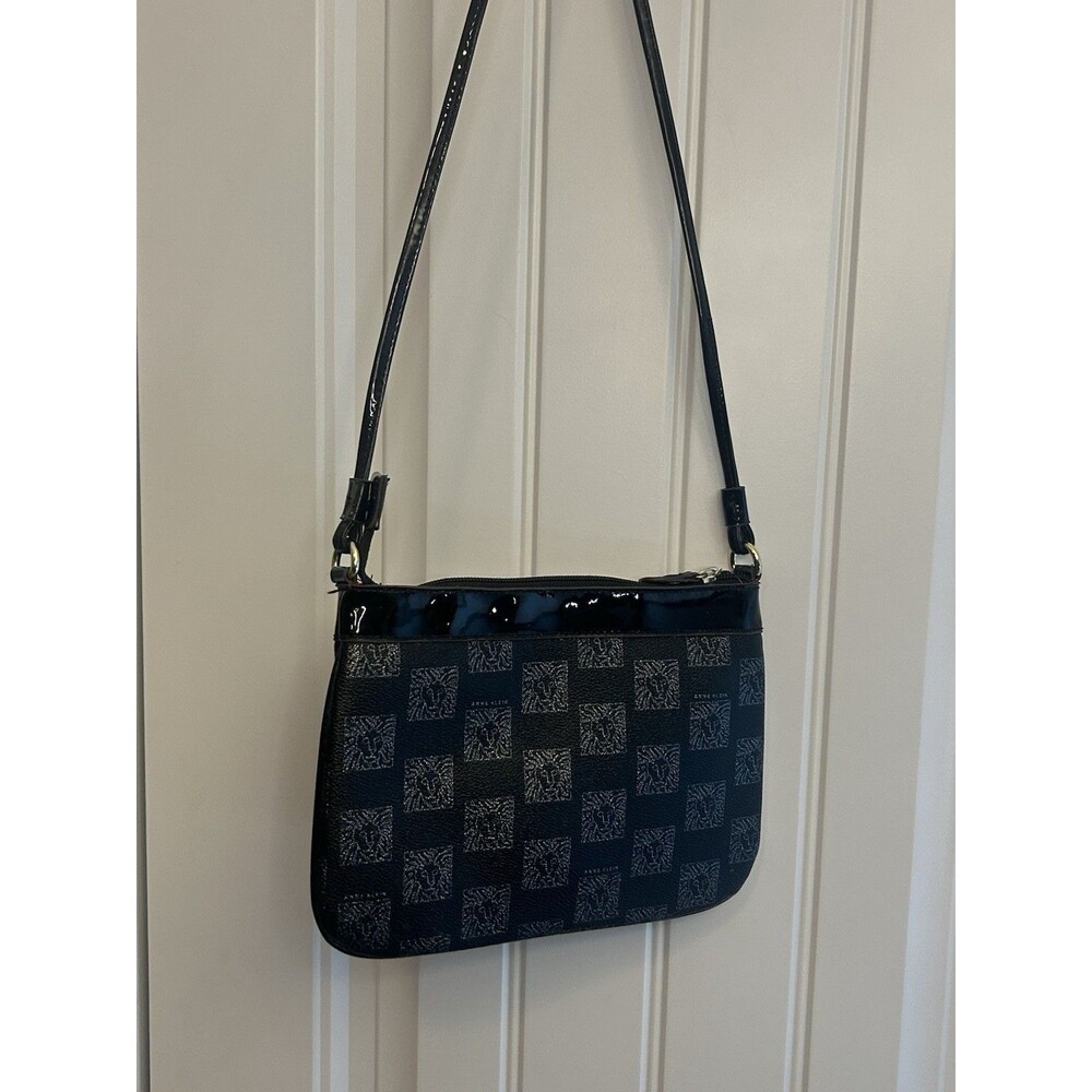 Anne Klein Black Signature Checkered Crossbody Purse Patent Trim Gold Zip Pocket - Picture 8 of 13